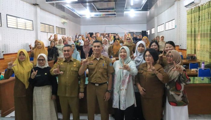 Sekda Binjai Buka Bimtek Literasi Informasi untuk Pustakawan dan Penggiat Literasi