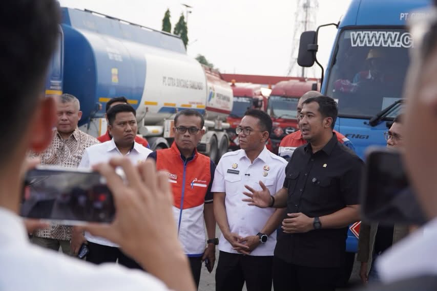 Anggota DPR RI Ade Jona