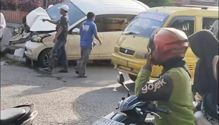 Kronologi Kecelakaan di Simpang Maut Stabat, Avanza Naik ke Pulau Jalan dan Tabrak Pejalan Kaki