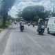 Jalan Lintas di Hinai Rusak Parah dan Bergerigi, Pedagang Keluhkan Debu dan Warga Khawatir Kecelakaan Berulang