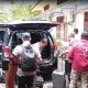 KPK Bawa Tiga Koper Usai Geledah Kantor Dinas Pendidikan Langkat