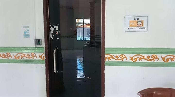 KPK Buka Segel Ruang Kerja Bupati Langkat