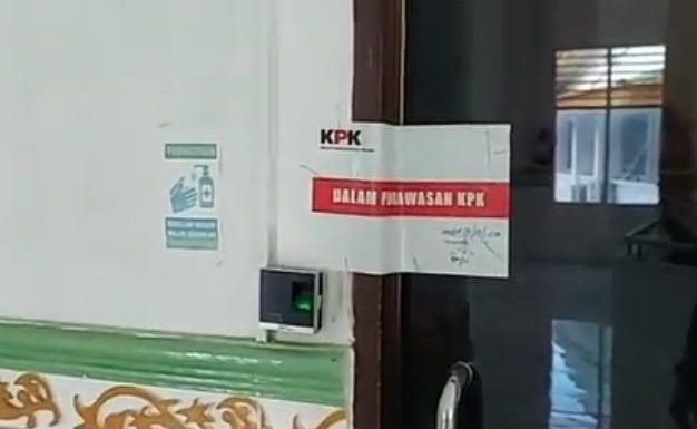 KPK Segel Ruang Kerja Bupati Langkat, Wakil Ketua Benarkan Syah Afandin Diamankan