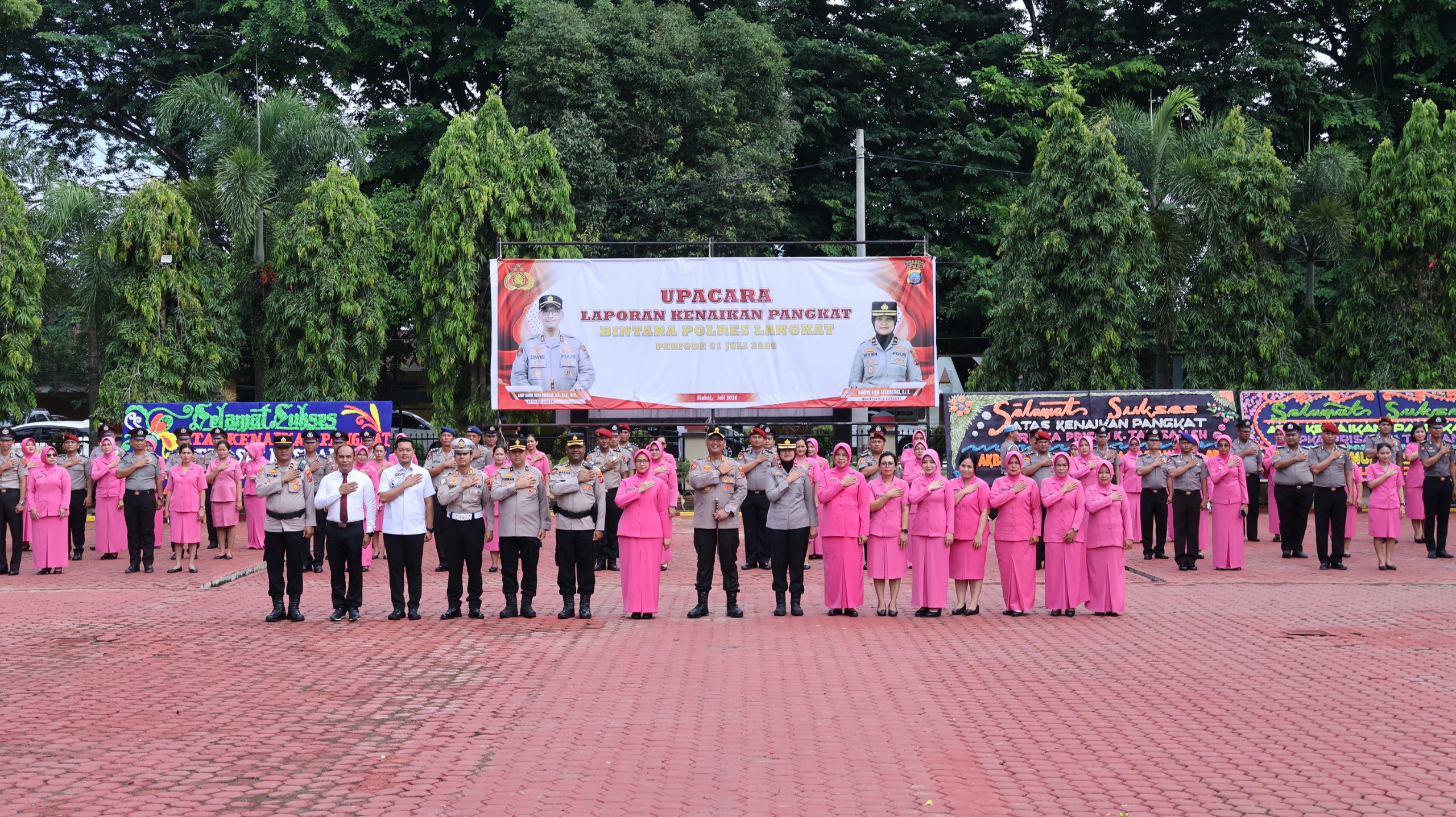 Personel Polres Langkat Naik Pangkat