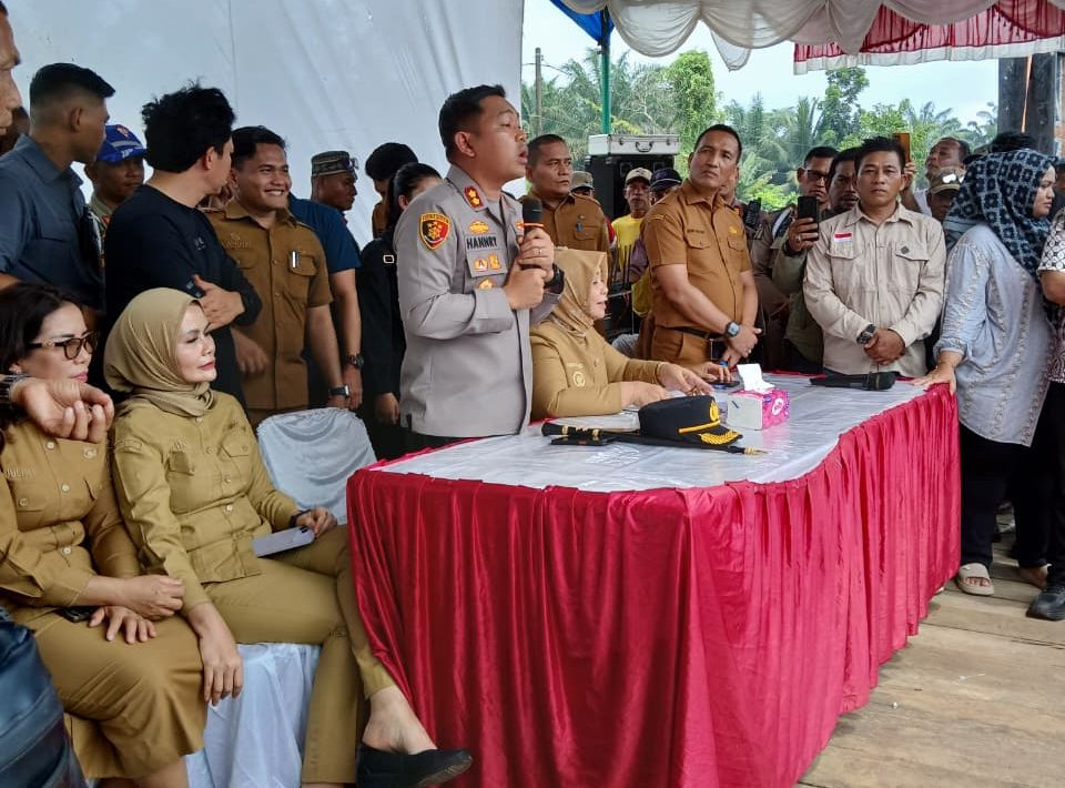 Ribuan Korban Banjir di Besitang Langkat