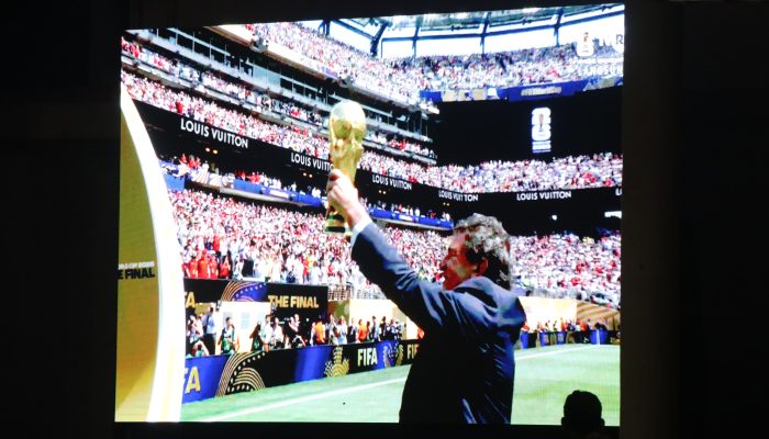 Sekda Binjai Nobar Final Piala Dunia 2026 Bersama Warga, UMKM Ikut Terdongkrak