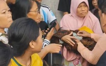 Warga Binjai Kota Digegerkan Penemuan Bayi Laki-Laki di Tumpukan Sampah