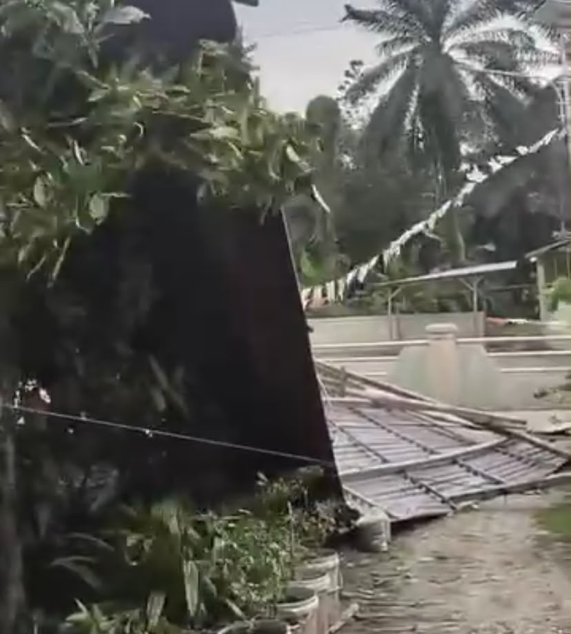 Angin Kencang Terjang Desa Tanjung Putus Langkat