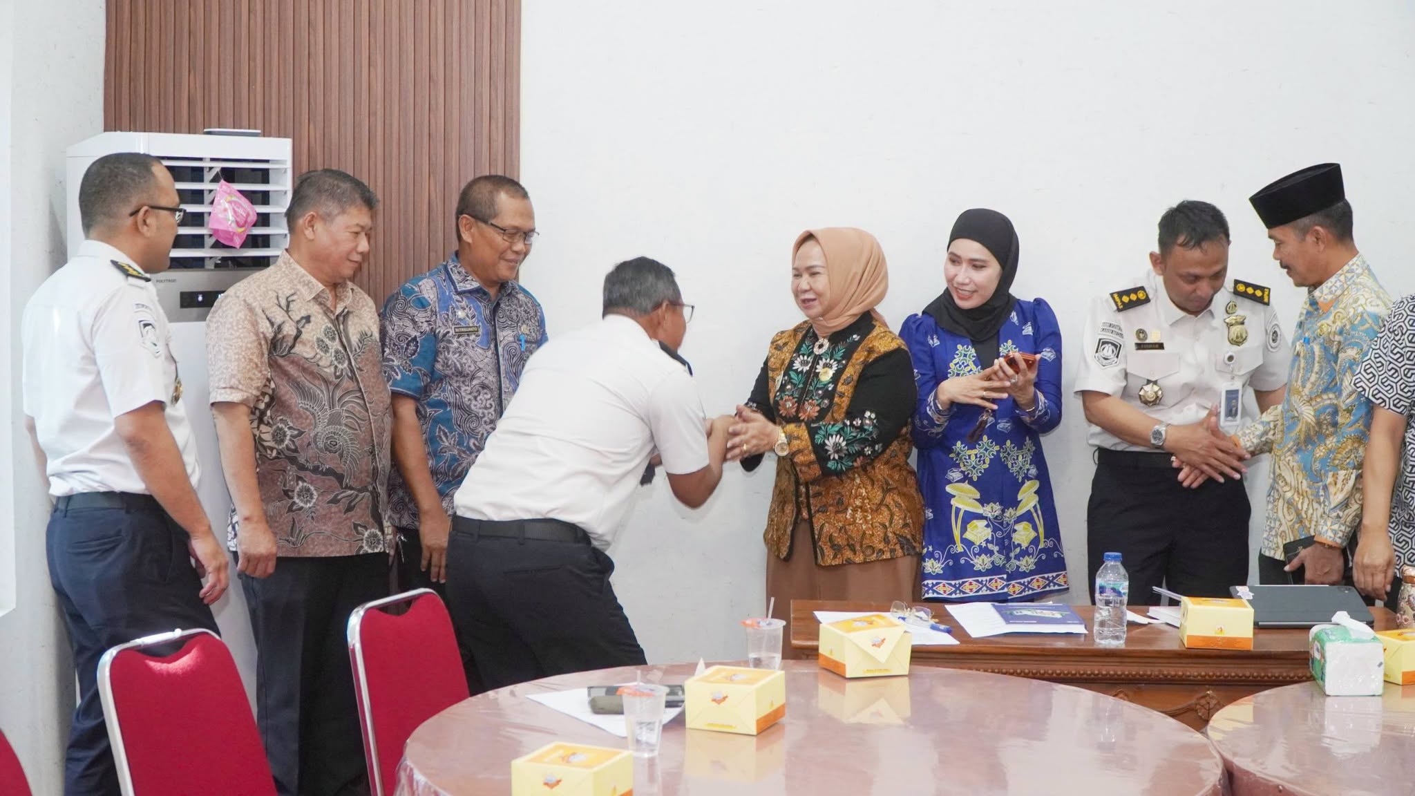 Kepala Bagian Tata Usaha dan Umum Kanwil Direktorat Jenderal Imigrasi Sumatera Utara sekaligus Plt. Kepala Kantor Imigrasi Kelas II TPI Tanjung Balai Asahan (Foto: Dinas Kominfo Langkat)