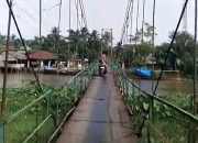 Jembatan Gantung Puluhan Tahun Penghubung Kecamatan di Langkat Kian Rapuh