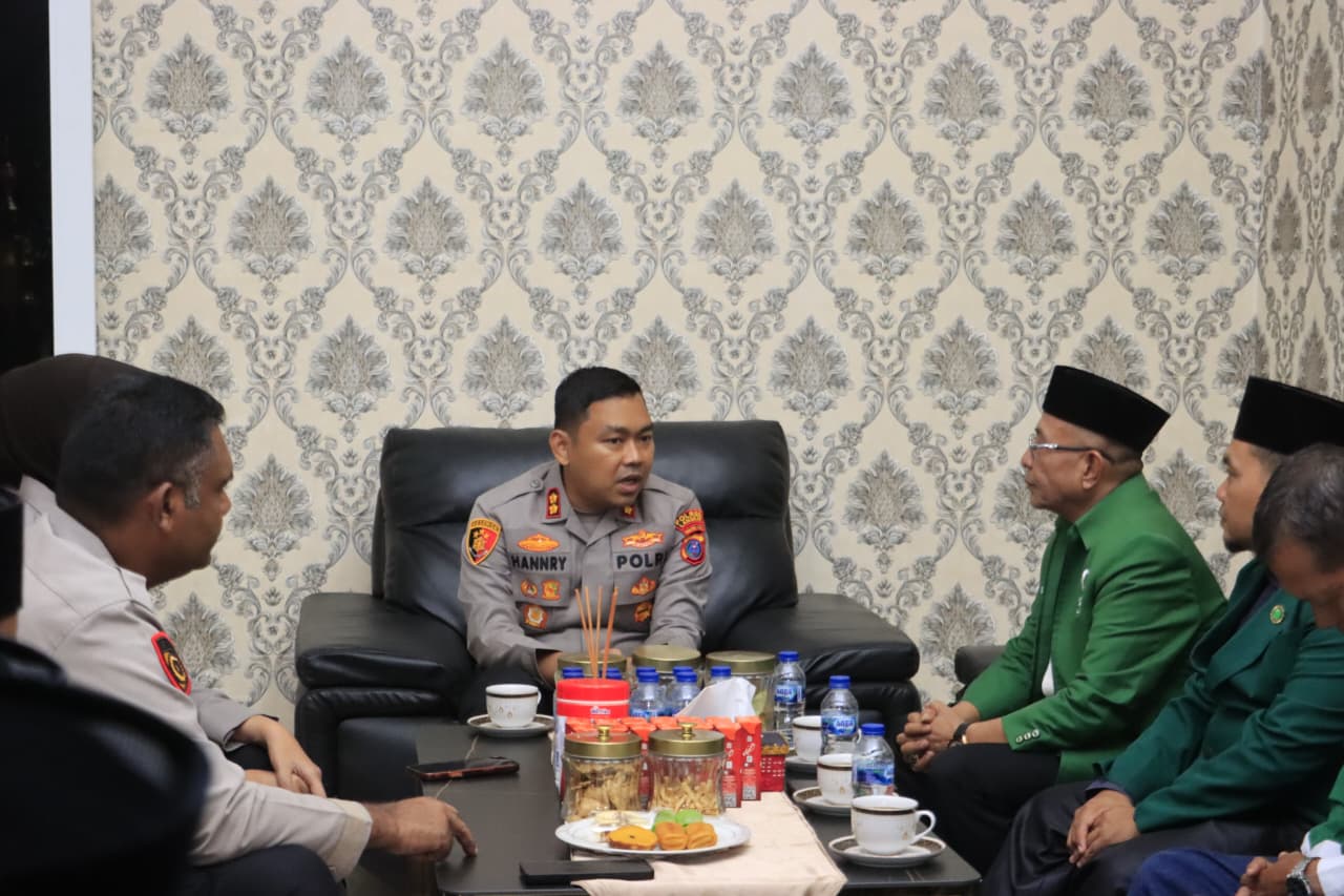 Kapolres Langkat dan PD AL Washliyah Langkat
