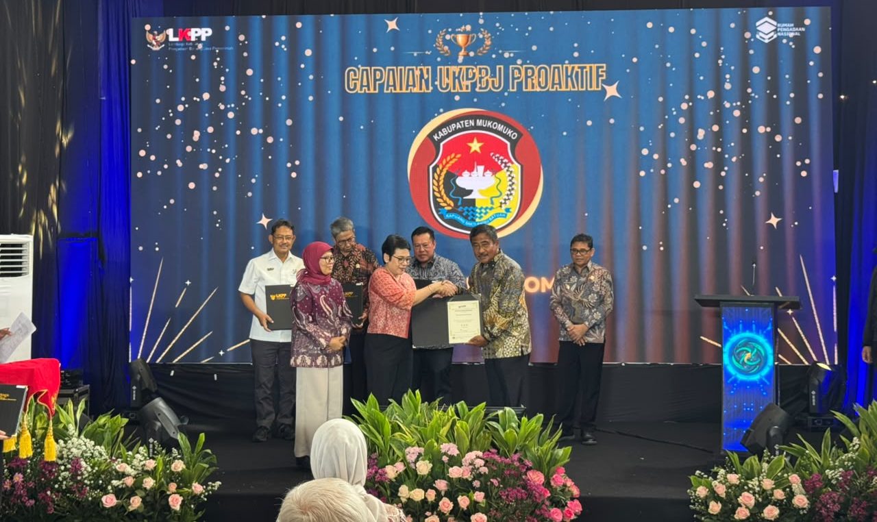Kota Binjai Raih Penghargaan Kematangan UKPBJ Level 3 dari LKPP