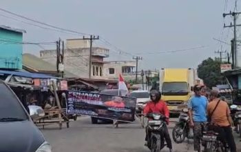 Pagi Ini Warga Sambirejo Langkat Blokir Jalan, Desak Perbaikan Segera