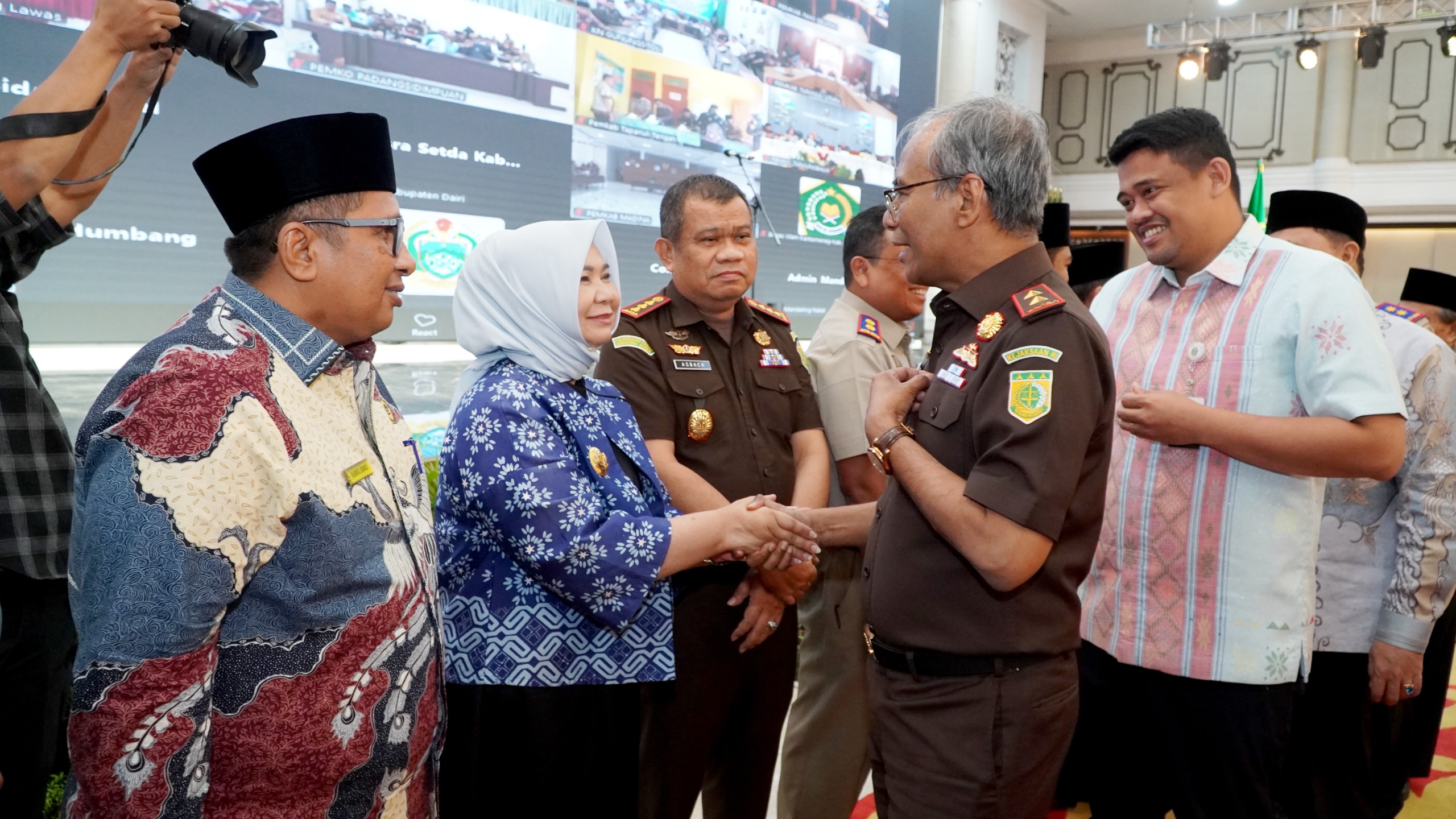 Plt Bupati Langkat Tiorita