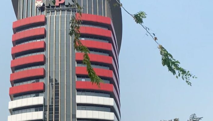 Sekda Langkat Amril Diperiksa KPK Terkait Administrasi Jabatan Bupati
