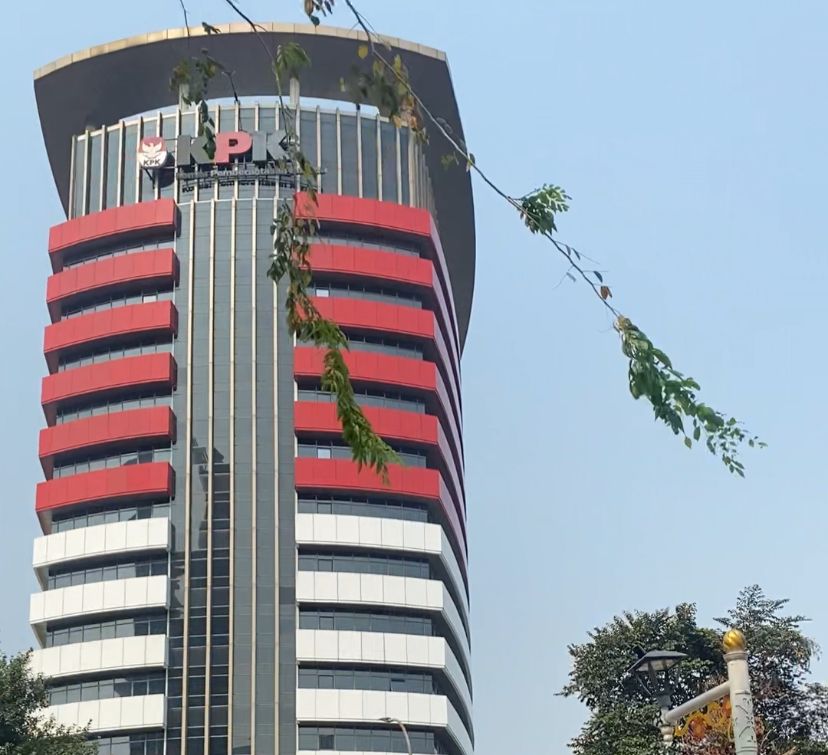 Sekda Langkat Amril Diperiksa KPK Terkait Administrasi Jabatan Bupati