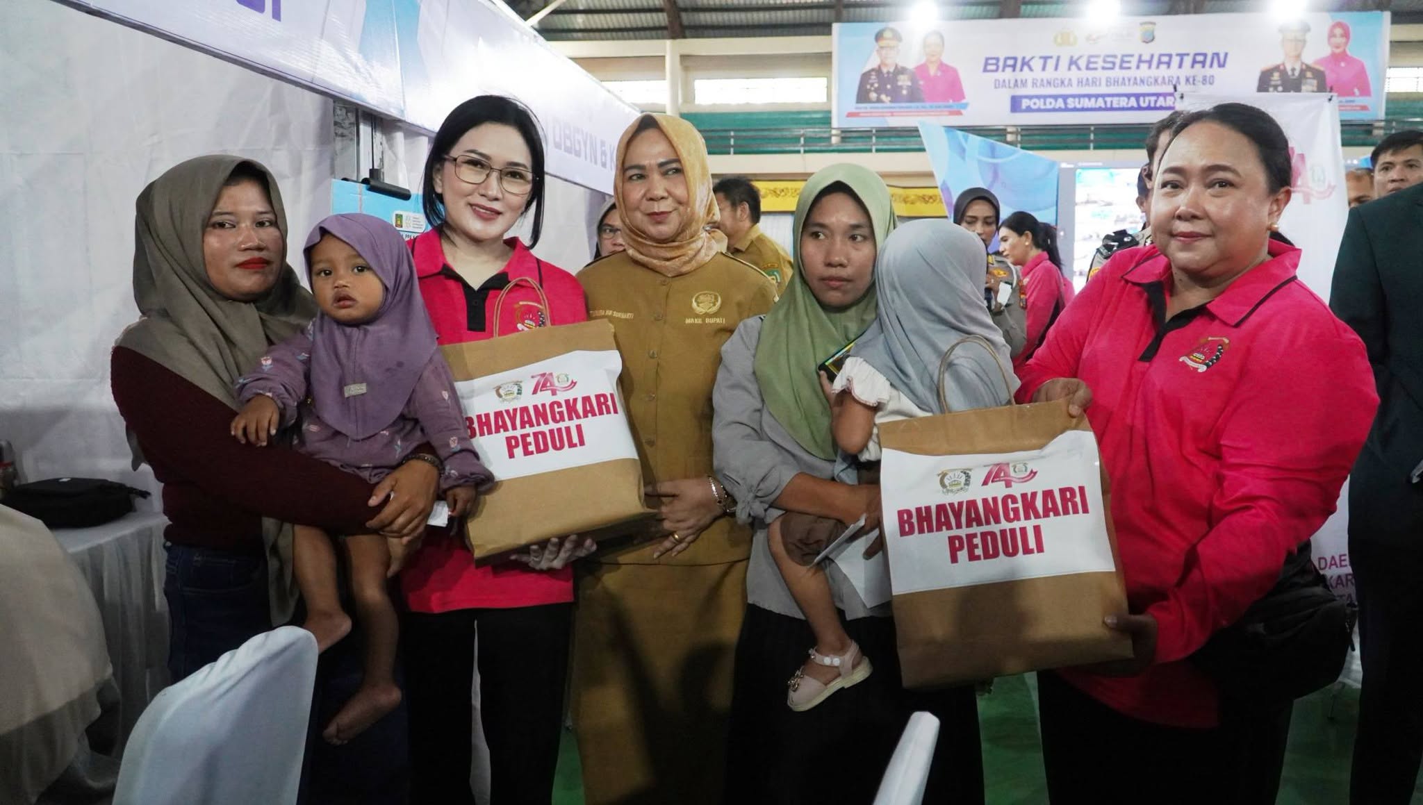 Tiorita Apresiasi Bhakti Kesehatan Polda Sumut, Ribuan Warga Langkat Dapat Layanan Gratis