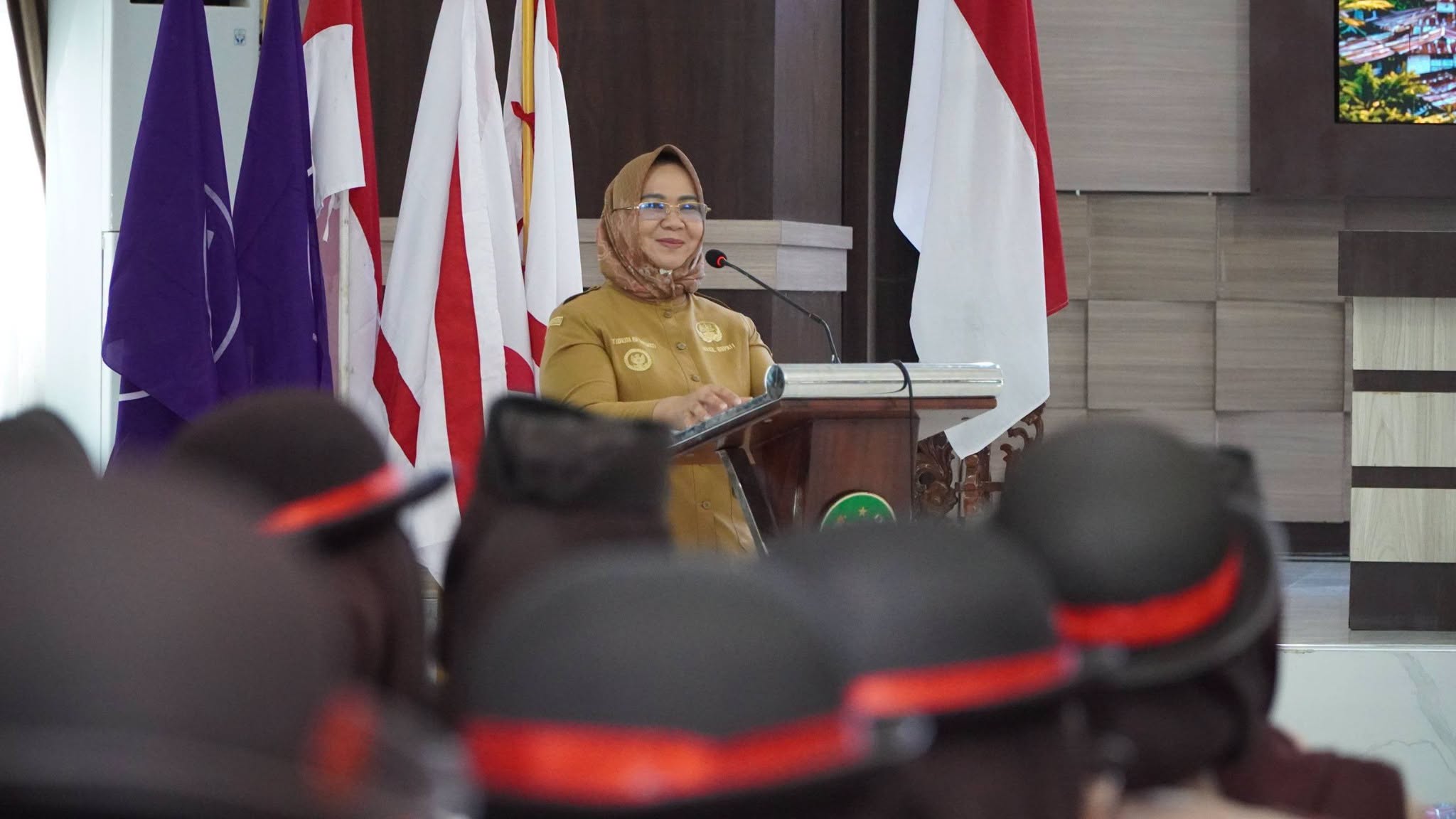 Tiorita Melepas Kontingen Pramuka asal Langkat