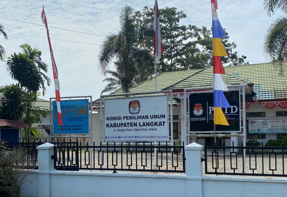 Ketua KPU Langkat diberhentikan soal dugaan penggelapan mobil milik Pemkab Langkat
