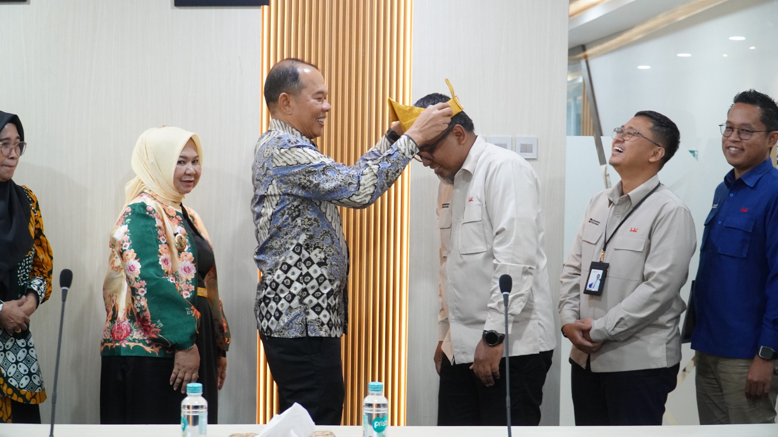 Hutama Karya Bayar PBB