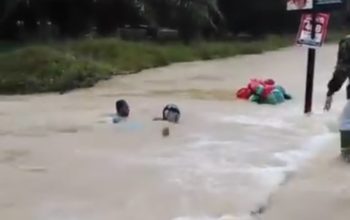 Jalan Lintas Padang Tualang-Tangkahan Kembali Banjir, Warga Pertanyakan Solusi Penanganannya
