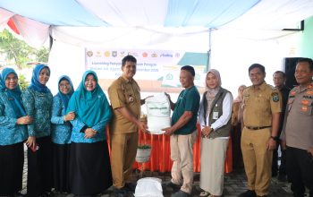Pemko Binjai Salurkan Bantuan Pangan Juli-September 2026, Warga Tangsi Terima 30 Kilogram Beras