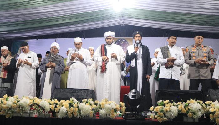 Penutupan Maulid Arbai’n 1448 H di Binjai, Peserta Diajak Jadikan Selawat sebagai Amalan Sehari-hari