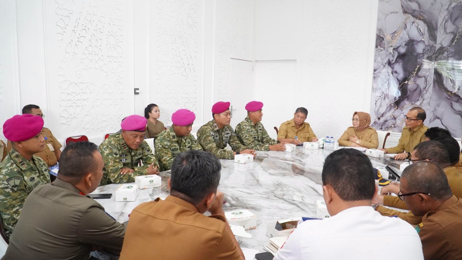 Plt Bupati Langkat dan Marinir Harimau Putih