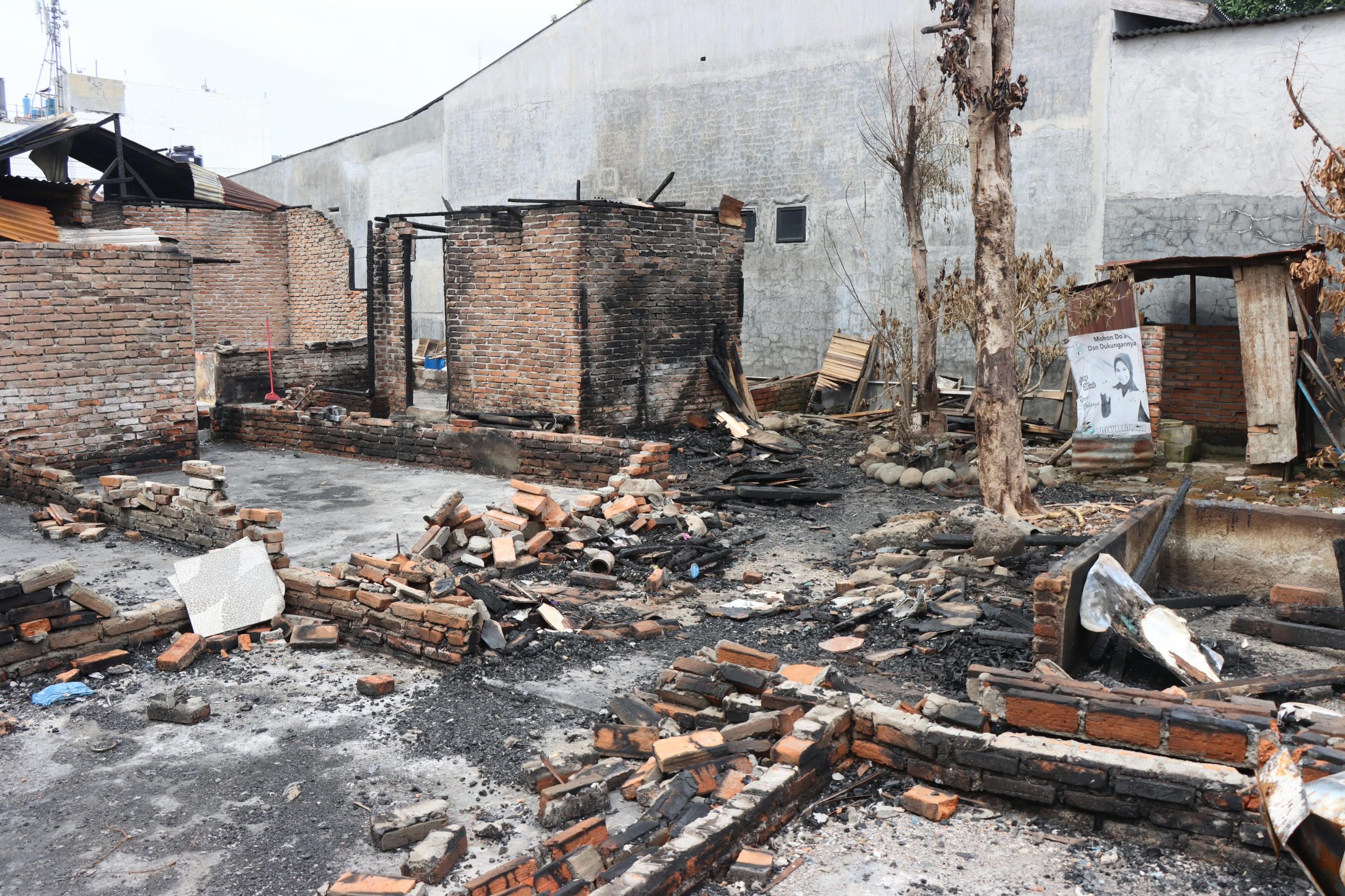 Wali Kota Binjai Tinjau Korban Kebakaran
