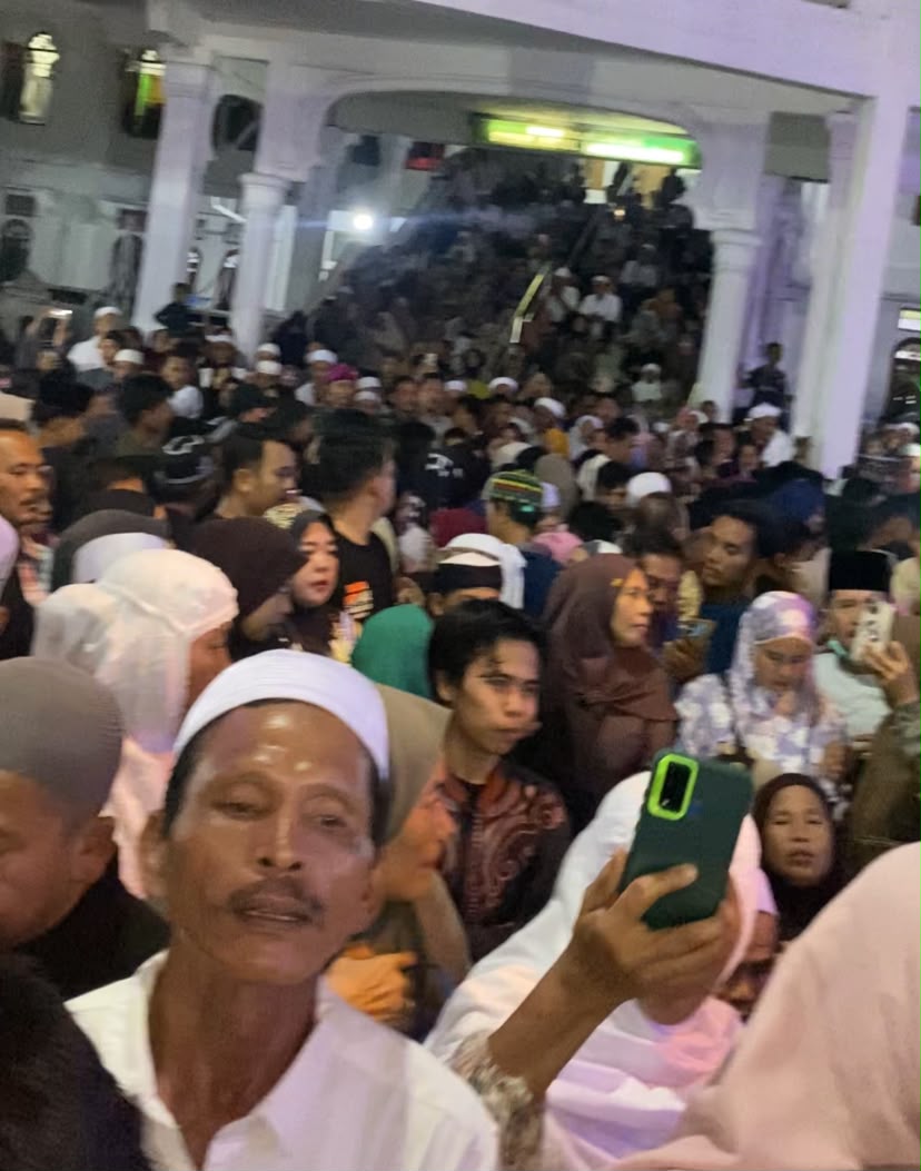 Ribuan Jemaah Hadiri Puncak Haul ke-103 Syekh Abdul Wahab Rokan