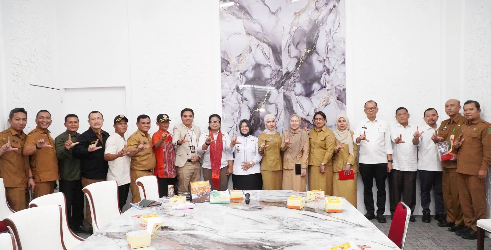 Plt Bupati Langkat Tiorita