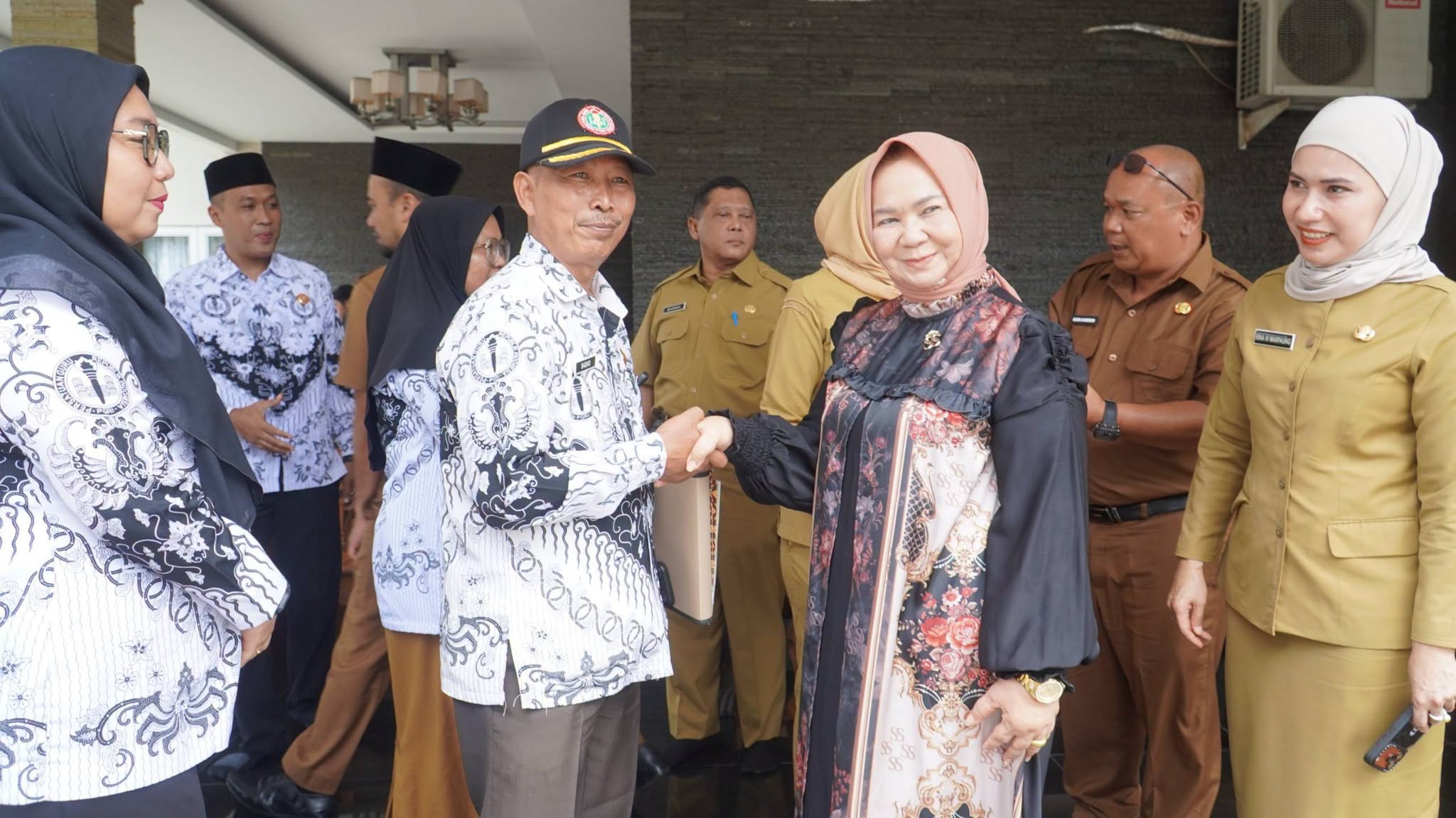 Tiorita Soal Pendidikan