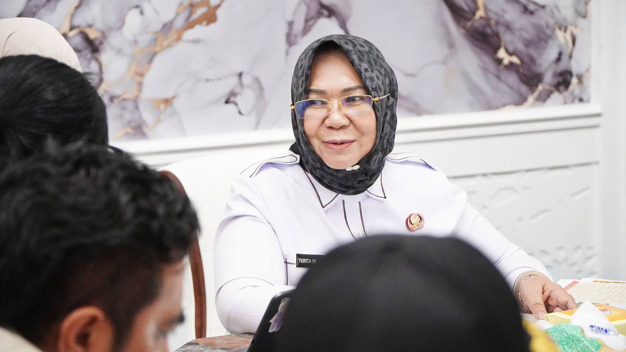 Plt Bupati Langkat Tiorita 